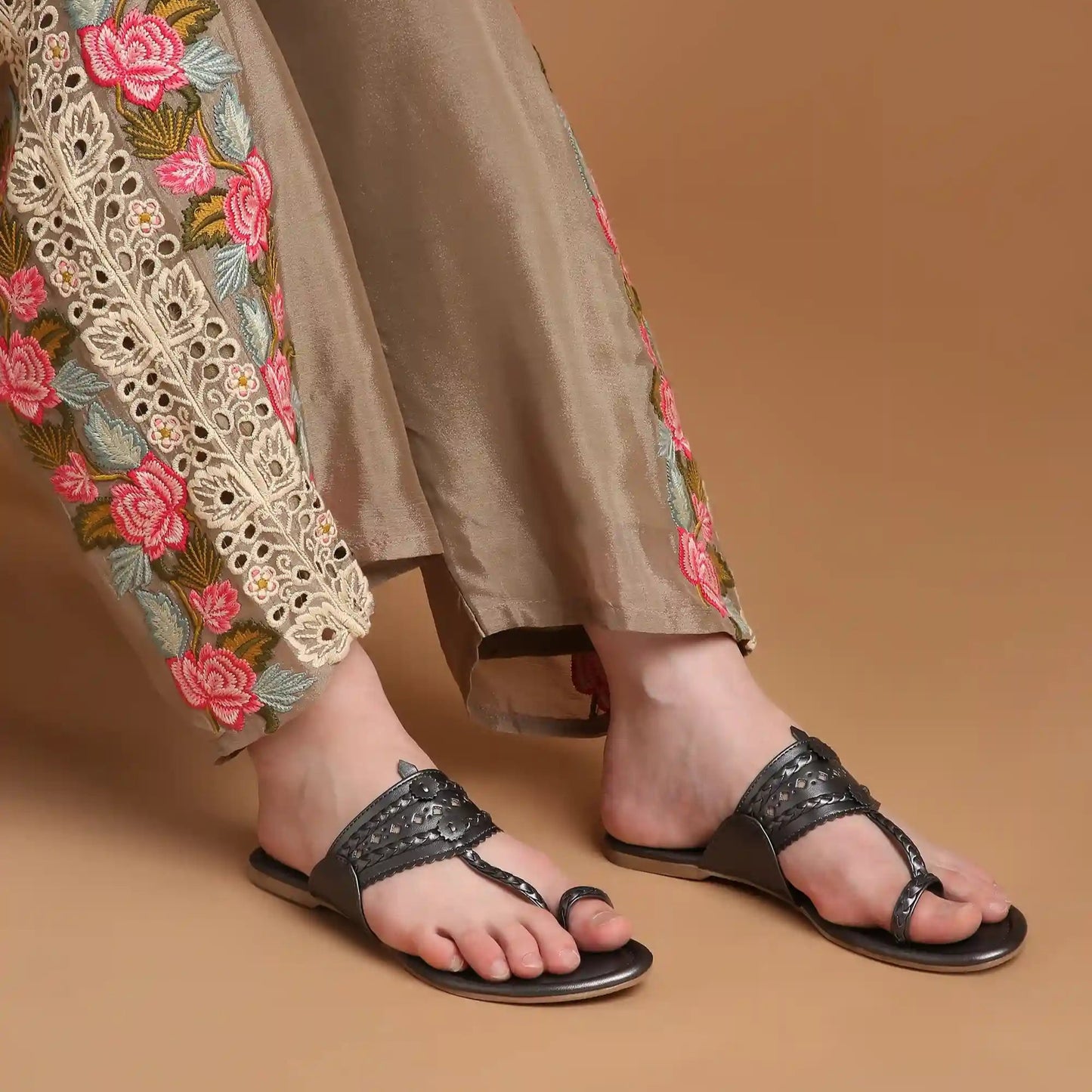 Gun Metal Kolhapuri