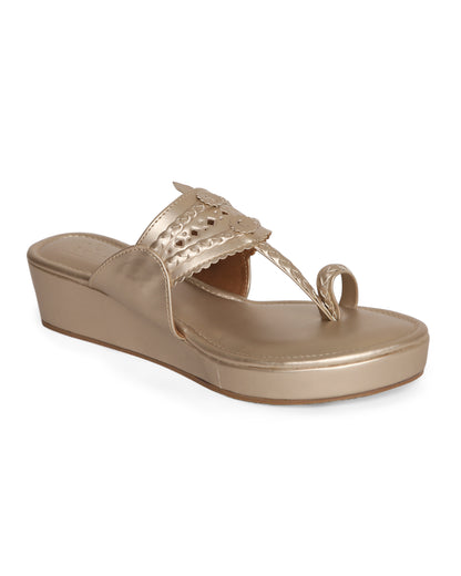 CHAMPAGNE GOLD WEDGE