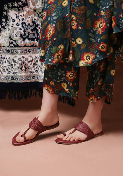 Maroon Kolhapuri